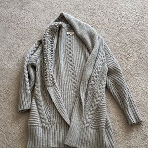 Cozy Gray Cable Knit Sweater